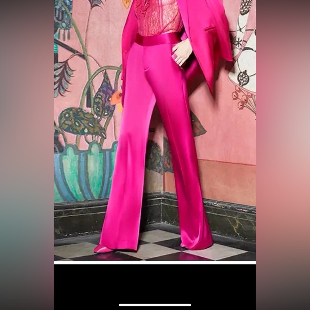 Alice + Olivia Vibrant Pink pants size 0